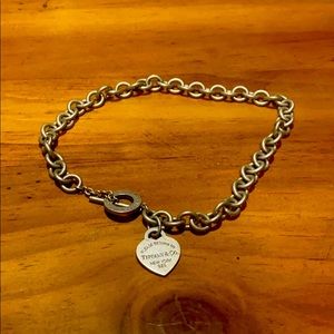 Return to Tiffany Heart Tag Toggle Necklace